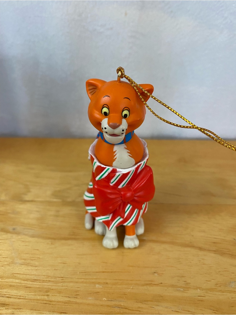 Vintage 1990 Disney Aristocats Grolier Christmas Magic O'Malley Ornament w/ Box